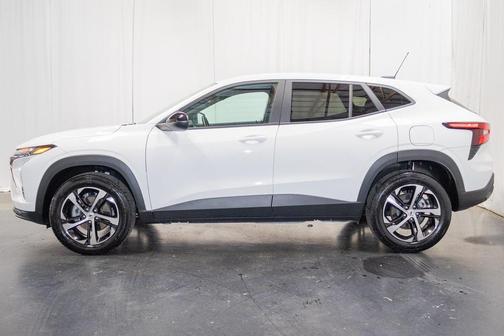 2025 Chevrolet Trax FWD 1RS