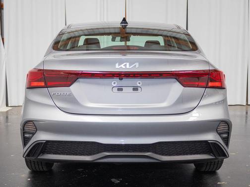 Steel Gray 2023 Kia Forte LXS