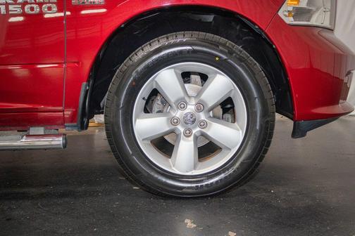 Deep Cherry Red Crystal Pearlcoat 2014 RAM 1500 Tradesman/Express