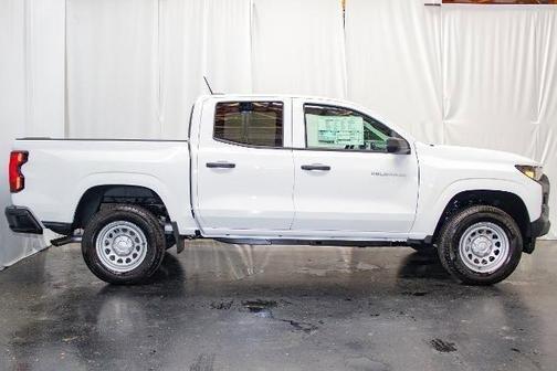 2025 Chevrolet Colorado WT