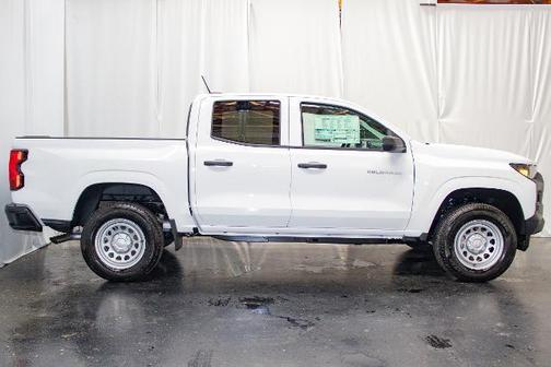 2025 Chevrolet Colorado WT