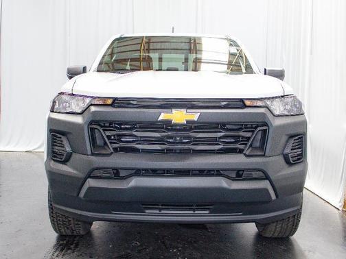 2025 Chevrolet Colorado WT