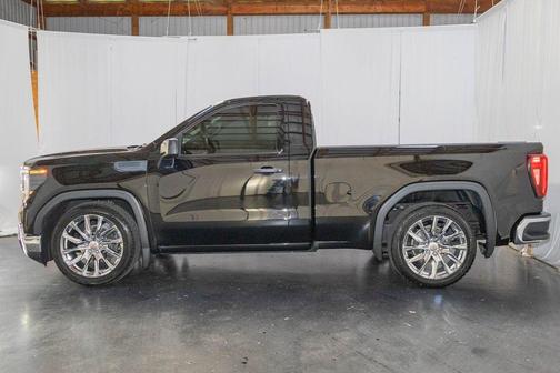2023 GMC Sierra 1500 Pro