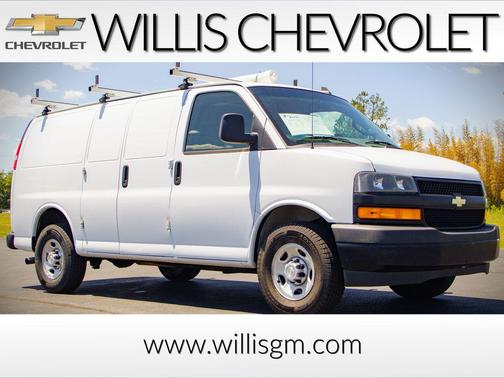 Summit White 2020 Chevrolet Express 2500 Work Van