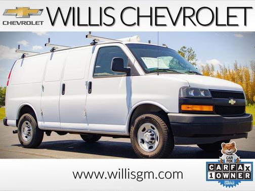 Summit White 2020 Chevrolet Express 2500 Work Van