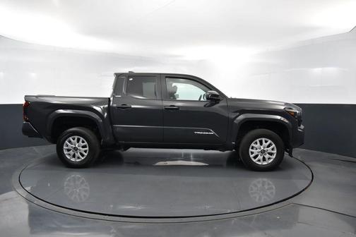 UNDERGROUND 2025 Toyota Tacoma SR5