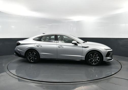 Silver 2025 Hyundai SONATA SEL