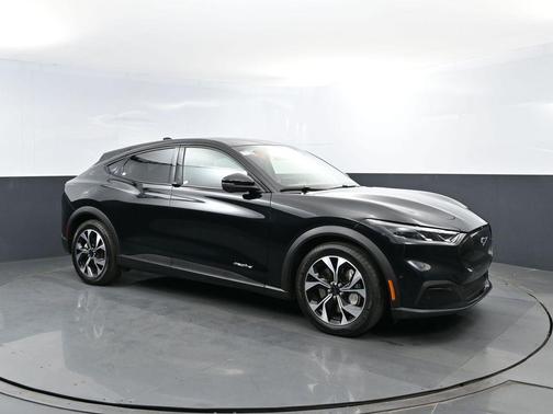 Shadow Black 2024 Ford Mustang Mach-E Select