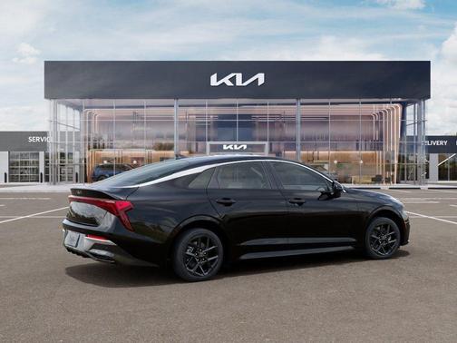 Aurora Black Pearl 2026 Kia K5 LXS