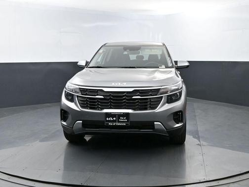 Steel Gray 2026 Kia Seltos LX