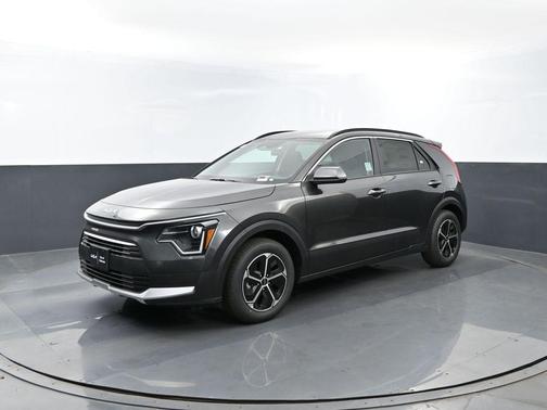 Gray 2026 Kia Niro LX