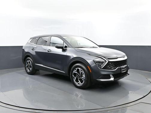 Gravity Gray 2024 Kia Sportage LX