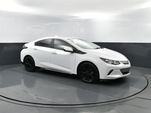 Summit White 2018 Chevrolet Volt Premier