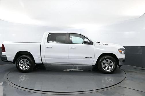 Bright White Clearcoat 2024 RAM 1500 Laramie