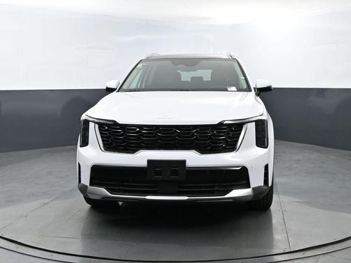 Glacial White Pearl 2026 Kia Sorento S