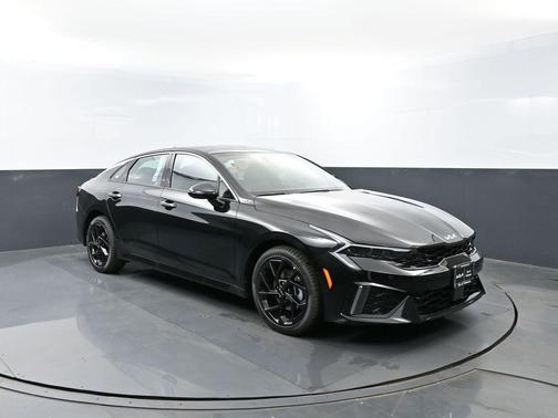 Aurora Black Pearl 2026 Kia K5 GT-Line