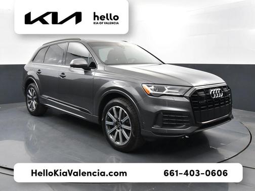 Samurai Gray Metallic 2022 Audi Q7 45 Premium Plus