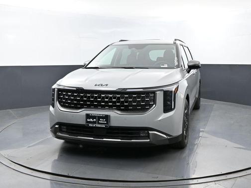 Ceramic Silver 2026 Kia Carnival SX