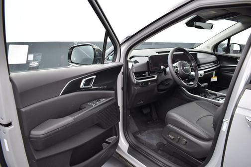 Ceramic Silver 2026 Kia Carnival SX