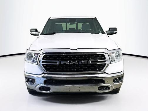 Bright White Clearcoat 2022 RAM 1500 Big Horn/Lone Star