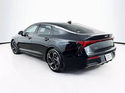 Aurora Black Pearl 2025 Kia K5 GT-Line