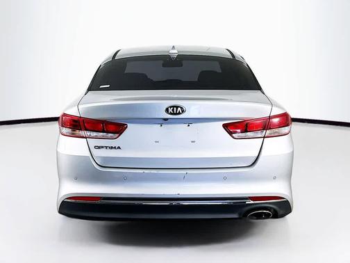Sparkling Silver 2018 Kia Optima LX