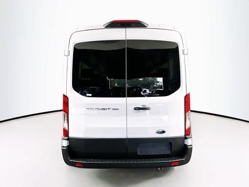 2025 Ford Transit-350 XL