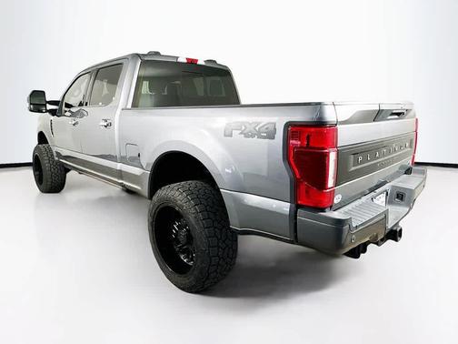 2022 Ford F-350 Platinum