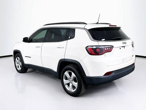 White Clearcoat 2018 Jeep Compass Latitude