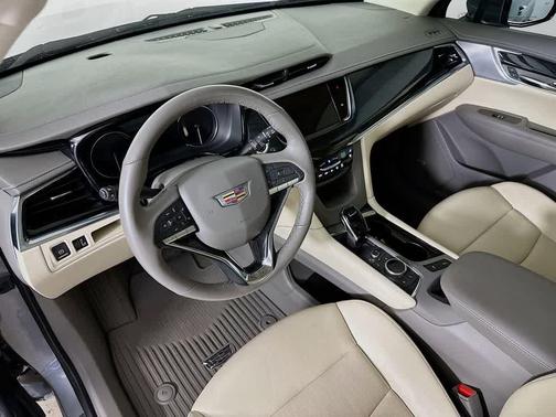 2023 Cadillac XT6 Premium Luxury AWD