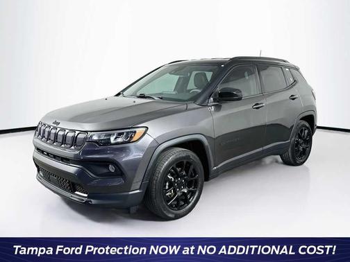 Granite Crystal Metallic Clearcoat 2022 Jeep Compass Latitude