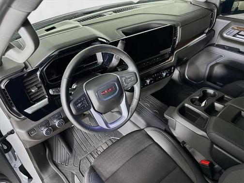 2024 GMC Sierra 2500 SLE