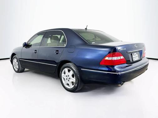 2004 Lexus LS 430 Base