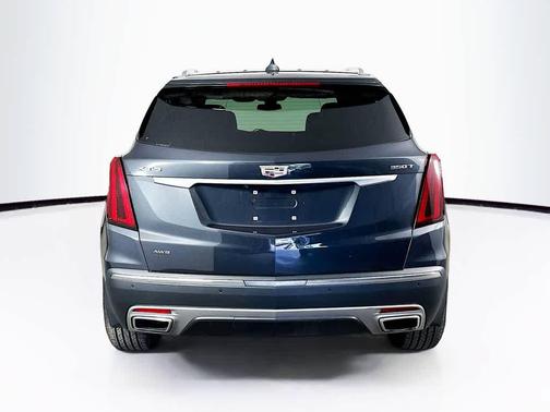 Wilder Metallic 2023 Cadillac XT5 Premium Luxury