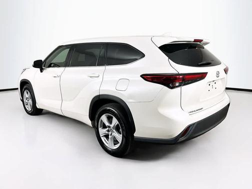 2020 Toyota Highlander L