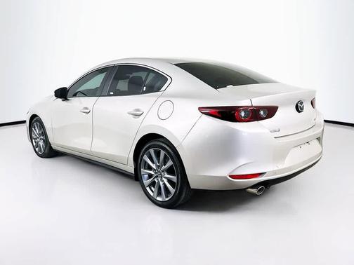 2025 Mazda Mazda3 FWD w/Preferred Package