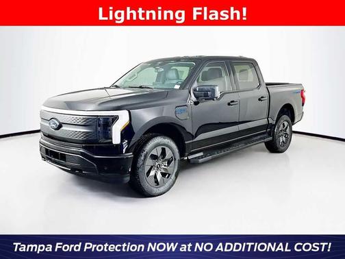2025 Ford F-150 Lightning Flash