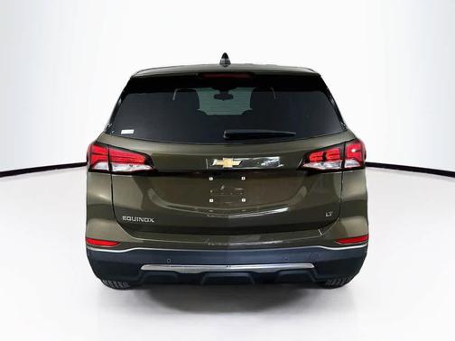 Harvest Bronze Metallic 2024 Chevrolet Equinox 1LT