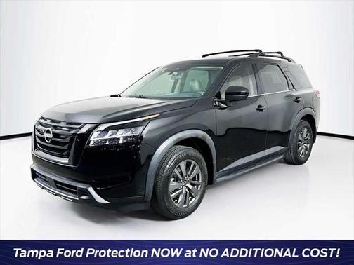 2022 Nissan Pathfinder SV 2WD