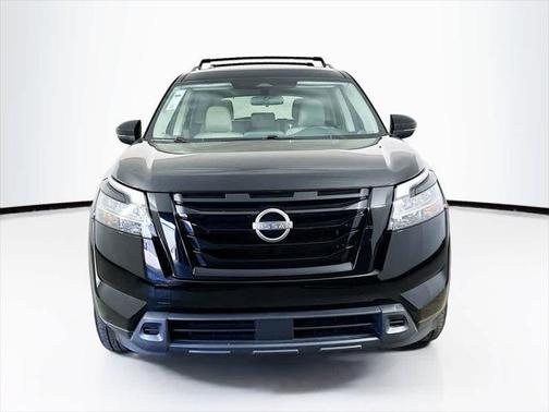 2022 Nissan Pathfinder SV 2WD