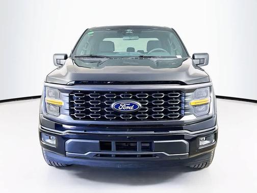 Agate Black Metallic 2026 Ford F-150 STX