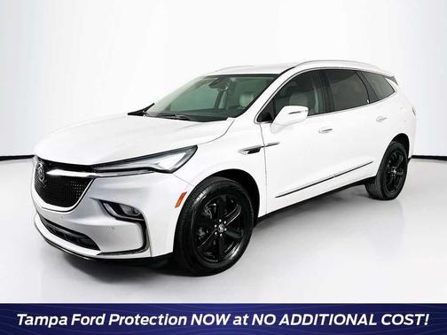 2023 Buick Enclave Essence FWD