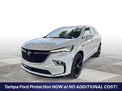 2023 Buick Enclave Essence FWD