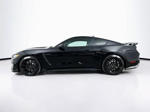 2020 Ford Shelby GT350 Base