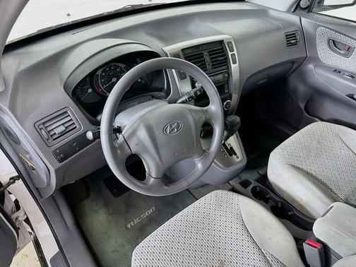 2005 Hyundai TUCSON GLS
