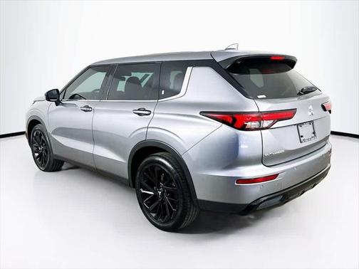 2022 Mitsubishi Outlander Black Edition S-AWC