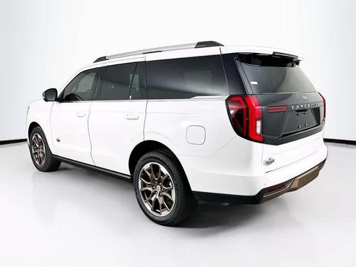 White 2026 Ford Expedition King Ranch