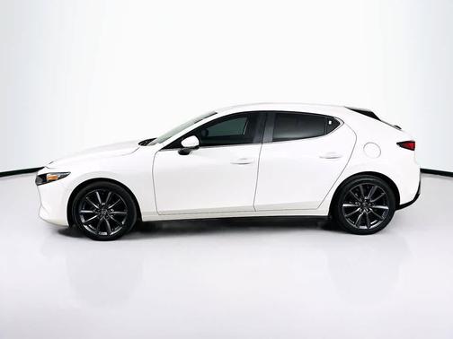 Snowflake White Pearl Mica 2023 Mazda Mazda3 FWD w/Preferred Package