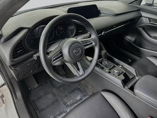Snowflake White Pearl Mica 2023 Mazda Mazda3 FWD w/Preferred Package