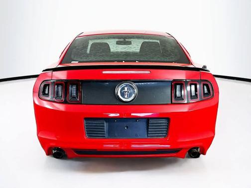 2014 Ford Mustang V6